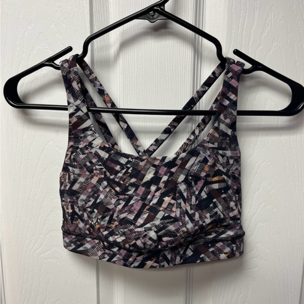 Lululemon Energy Bra *Medium Support, B-D Cup - Sz 4